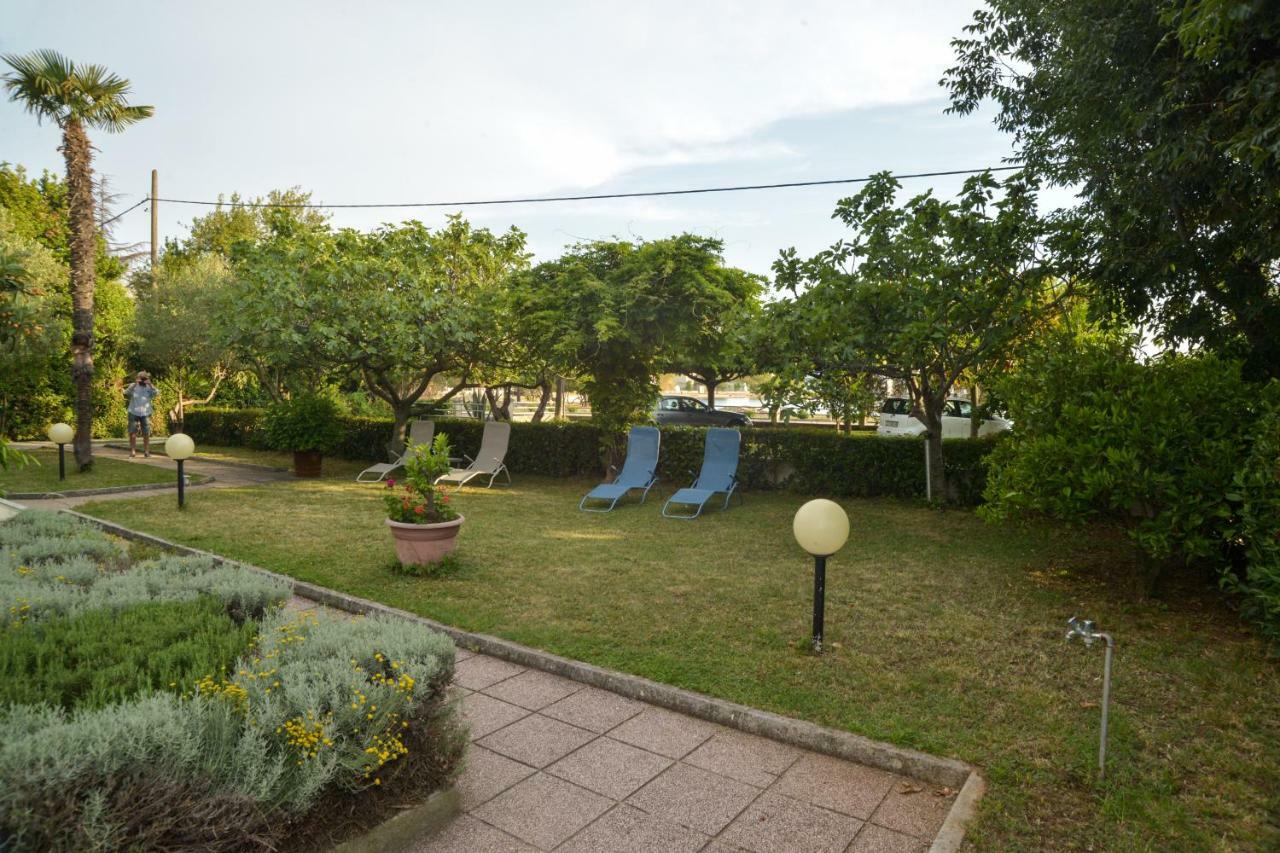 Villa Margareta Sukosan Luaran gambar
